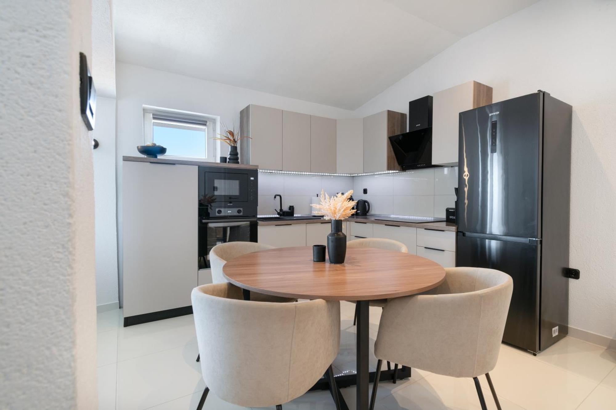 Apartment Makarska City Екстериор снимка